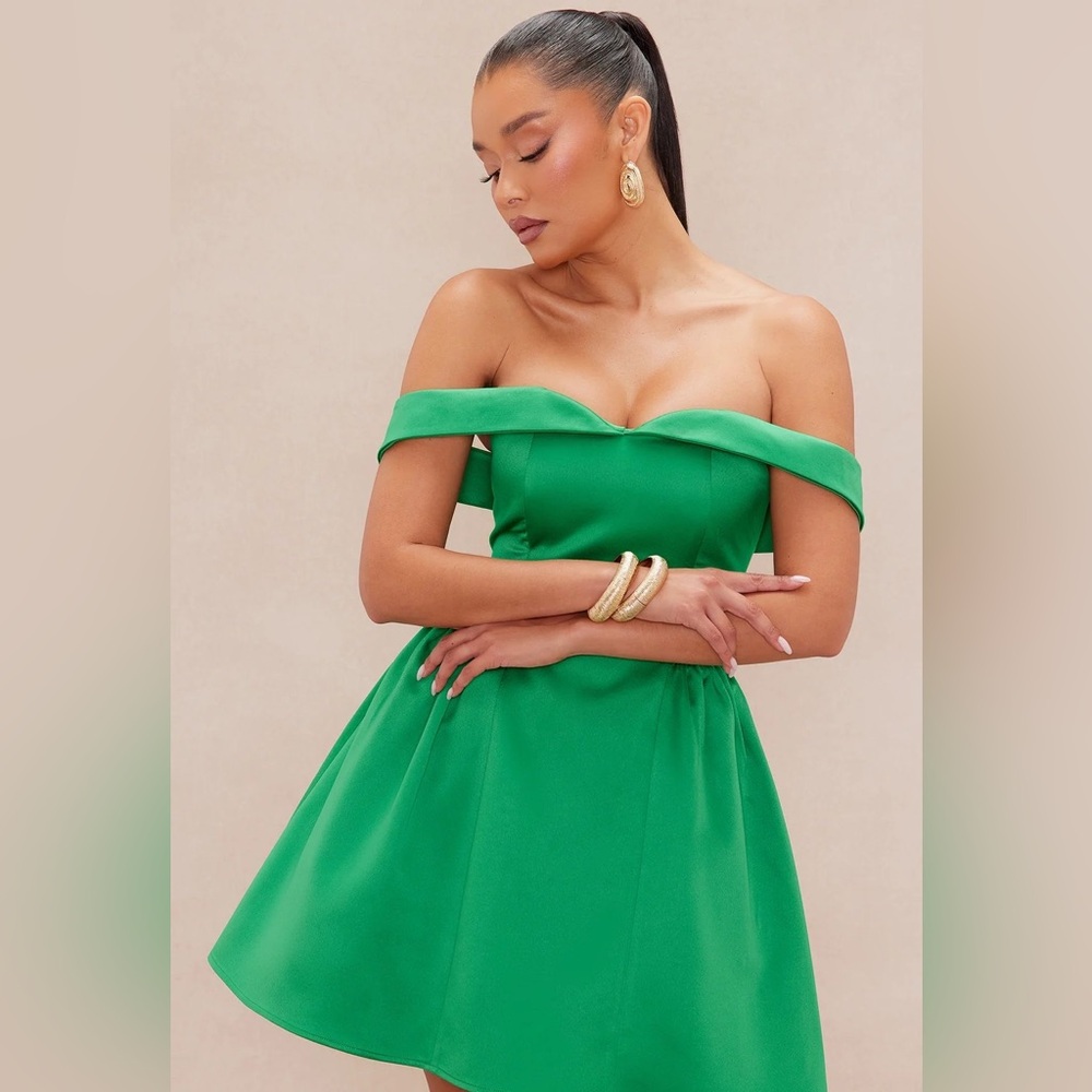 Fashion Nova Ariana Satin Mini Dress OFF SHULDER - Kelly Green